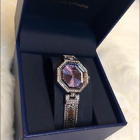 💋Adrienne Vittadini Bezel Wrist Watch w/ Crystals